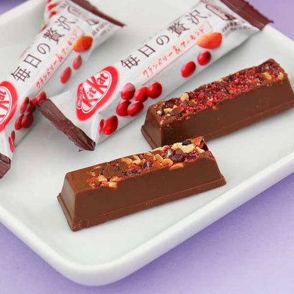 Kit Kat Chocolatory Cranberry & Almond Chocolate